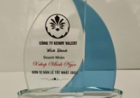 Kỷ Niệm Chương Pha Lê Theo Yêu Cầu – Lựa Chọn Hoàn Hảo Cho Sự Kiện