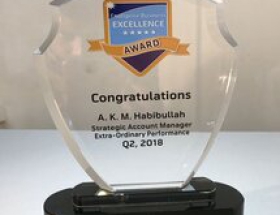 Kỷ Niệm Chương Pha Lê — Cao Cấp, Khắc Laser Sắc Nét | LHA