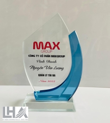 KỶ NIỆM CHƯƠNG - CÚP  K018