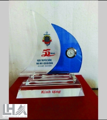 KỶ NIỆM CHƯƠNG - CÚP  K005