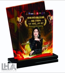 KỶ NIỆM CHƯƠNG - CÚP  K040