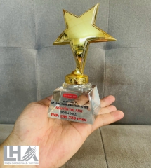 KỶ NIỆM CHƯƠNG - CÚP  K068