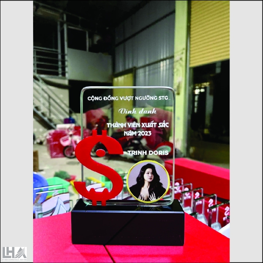 KỶ NIỆM CHƯƠNG - CÚP L025