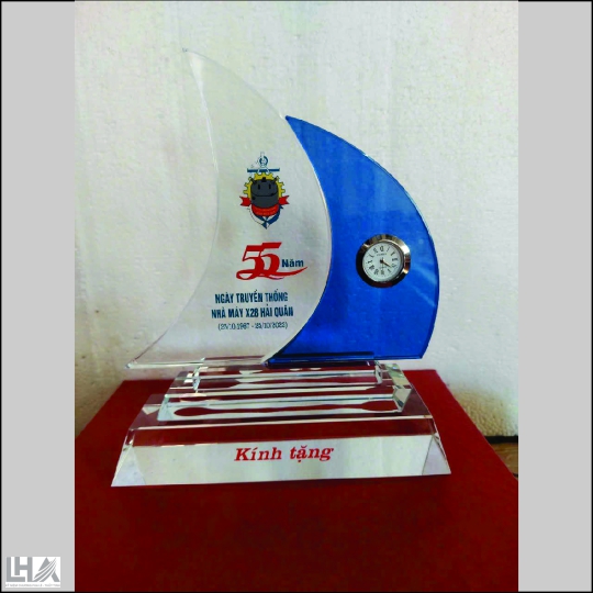 KỶ NIỆM CHƯƠNG - CÚP  K005
