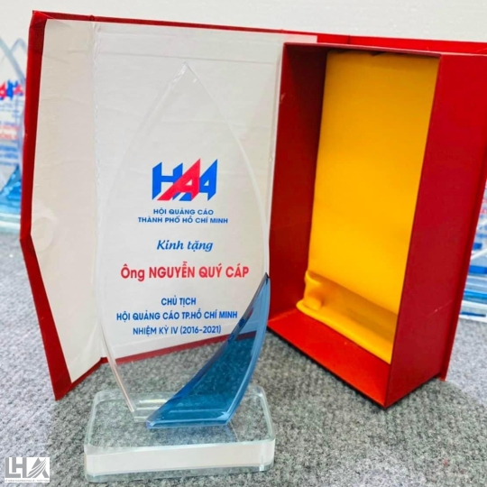 KỶ NIỆM CHƯƠNG - CÚP  K055
